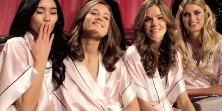 02.24 | 周到晨报:维密,你买得起,穿不好!专家说:中国