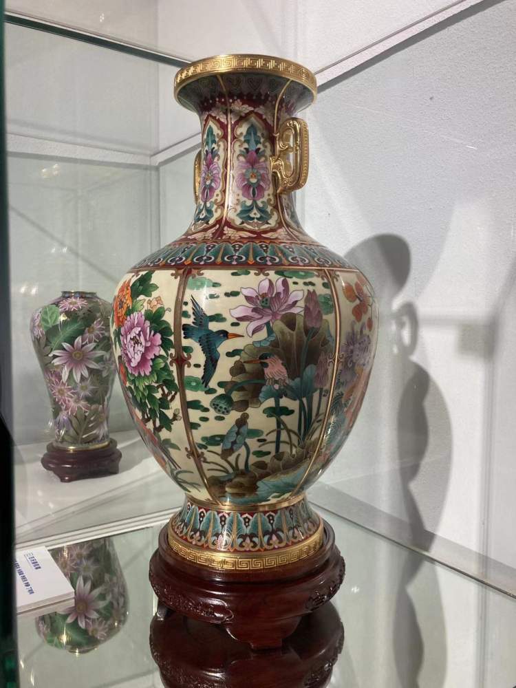 丝路撷珍——铜胎掐丝珐琅艺术展”来沪巡展- 周到 丝路撷珍——铜胎掐丝珐琅艺术展”来沪巡展- 周到