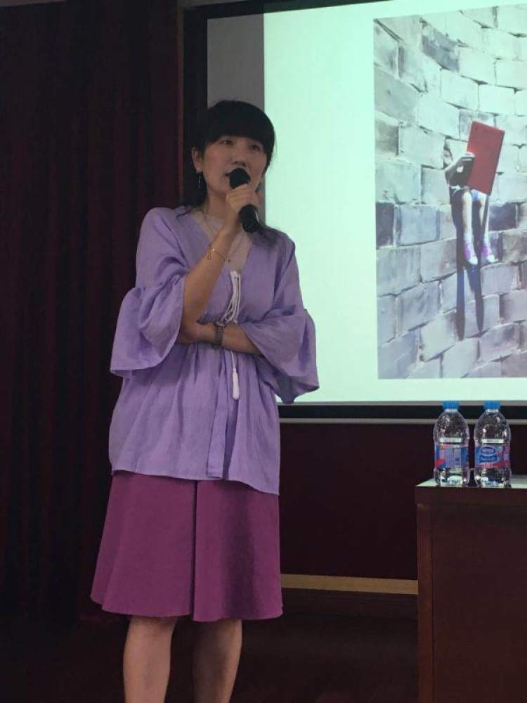 私房童书|暑假快到了,儿童文学作家庞婕蕾为小学生带来十大经典作家