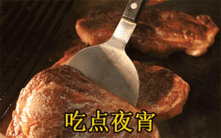 随手一拍真的很容易出大片…… 魔都超人气"深夜食堂"来袭!