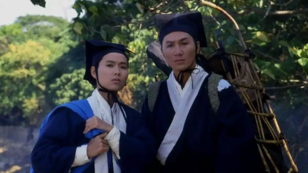 《春去春又回》《倚天屠龙记》,说说杨佩佩"台制港剧"的背后故事