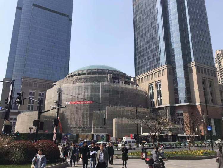 汇金百货本周启动逐步调整,徐家汇商圈今年"大动作"频频