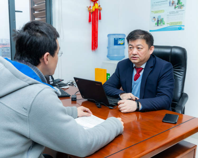这位芯片专家带领团队,成为新一代国产卫星导航定位芯片市场的领航员