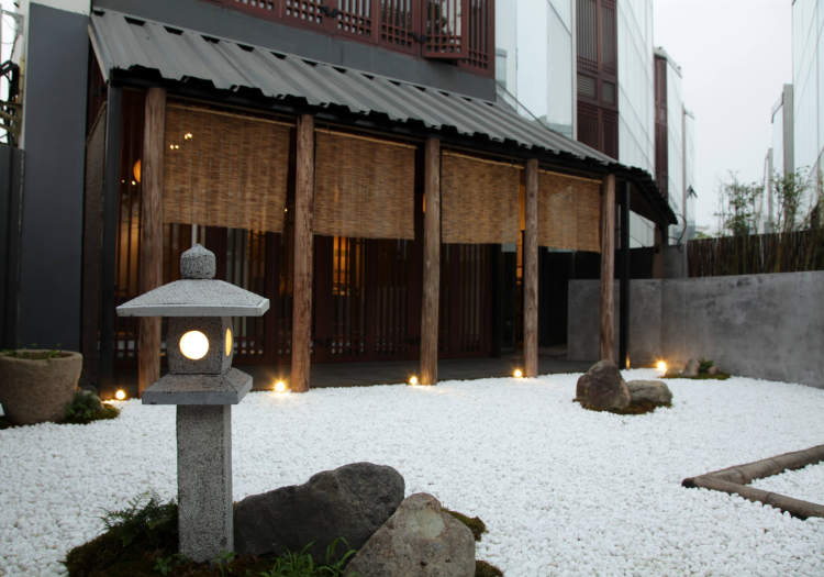 日式温泉也是温泉文化里重要的组成部分,如果你想体验最纯正的日式