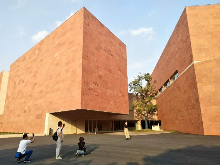 中国美术学院象山校区,杭州 2.