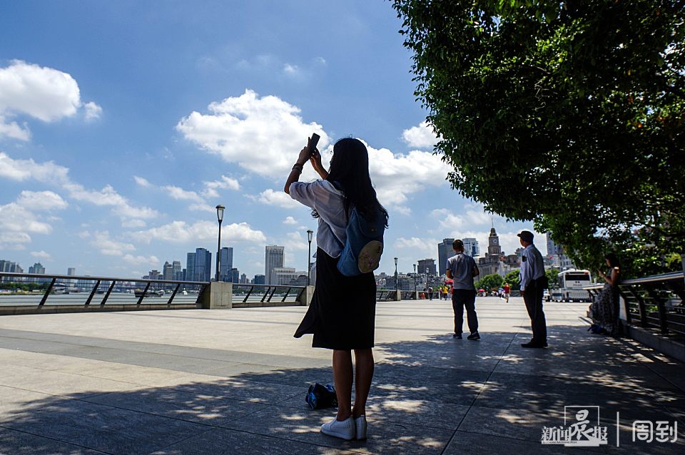 周到君外灘實測:陽光曝曬下溫度突破40℃!