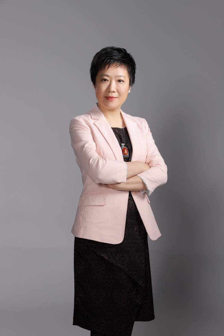 疾控女侠吴凡新冠疫情发生后第一时间建议上海采取精准防控