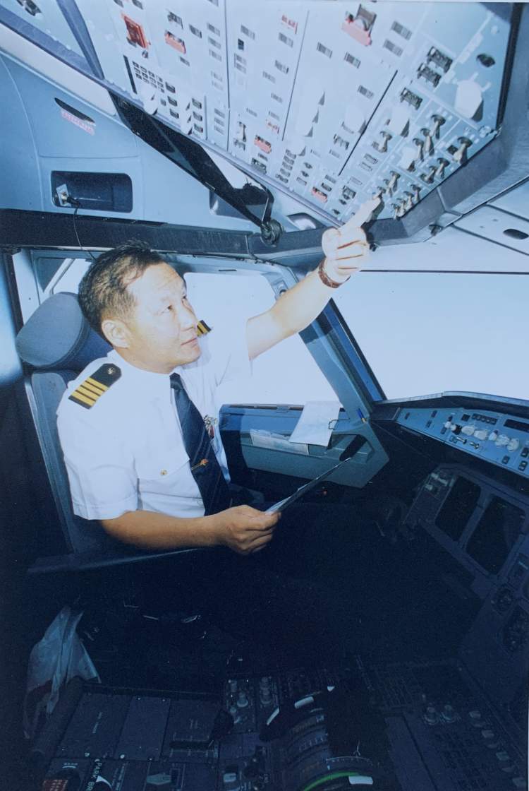 空军71周年,东航"五星机长"讲述40年飞行故事