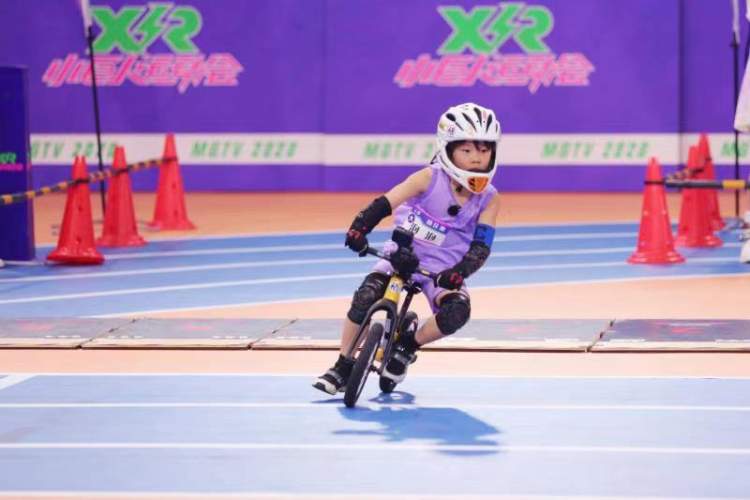 国家体育总局点赞《小巨人运动会》:助力儿童运动推广,为成长赋能