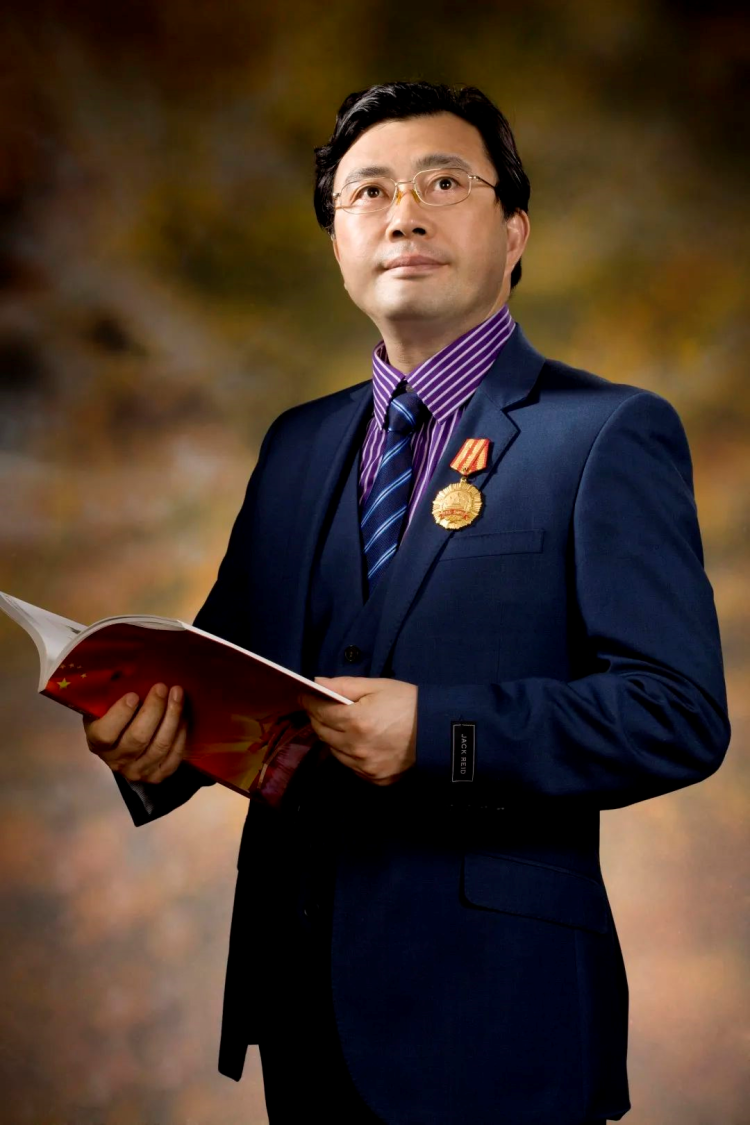 蓝领科学家王军工人也能像科学家那样工作