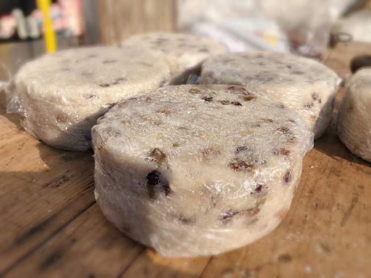 吃了这块香,甜,糯的崇明糕才有年的滋味,乡间崇明糕"香飘"市区引吃客