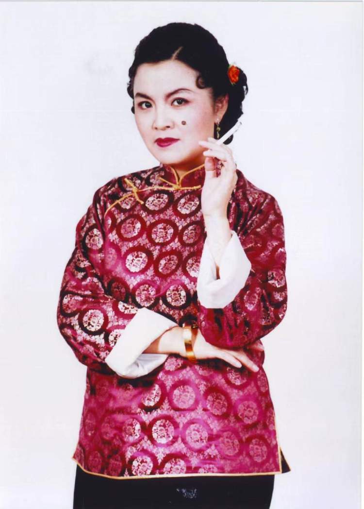 张小玲毛猛达提到滑稽戏《七十二家房客》,老上海人可谓妇孺皆知,众口