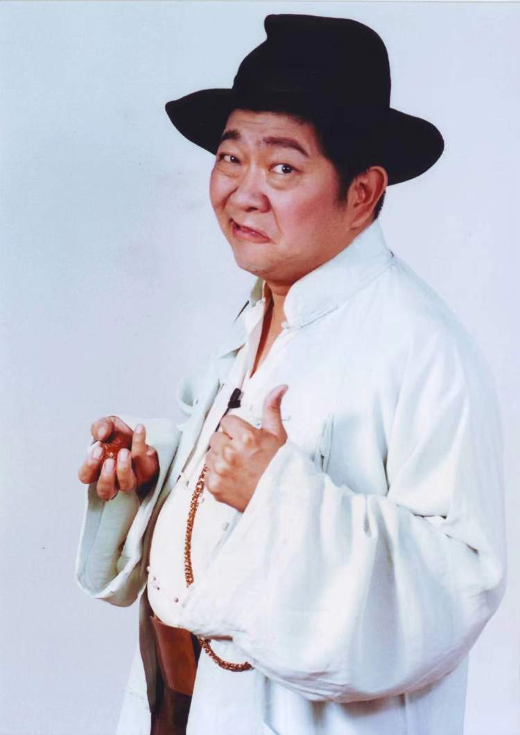 王汝刚张小玲毛猛达提到滑稽戏《七十二家房客》,老上海人可谓妇孺