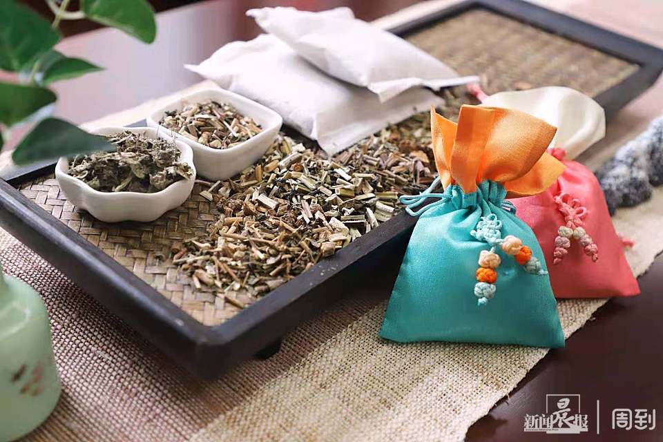 新闻晨报