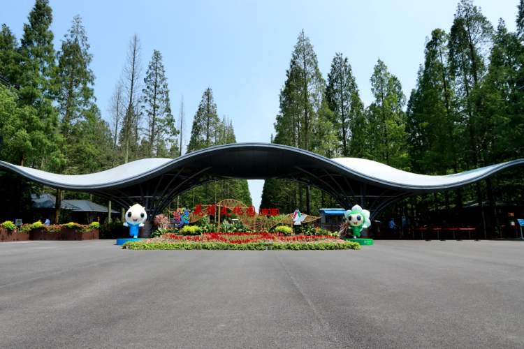 花博南园:继续维持花博会期间的靓丽容颜