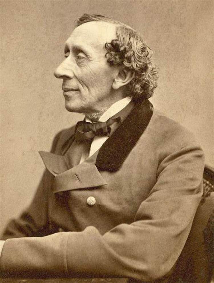 安徒生童话被译为150多种语言在全球出版!为何一代又一代人都深受他的