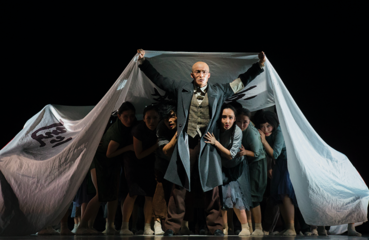 很多人知道南京大屠杀却不知道她在这部舞剧里祭奠民族的苦难