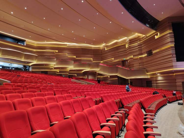 而是实实在在给戏迷的大礼,目前逸夫舞台已经排定了至少86场京昆好戏