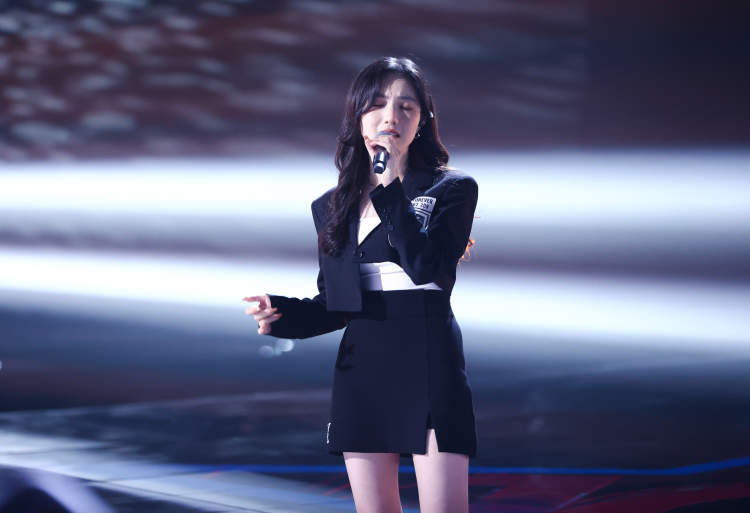 李炎欣于梓贝上演重逢戏码再度pk