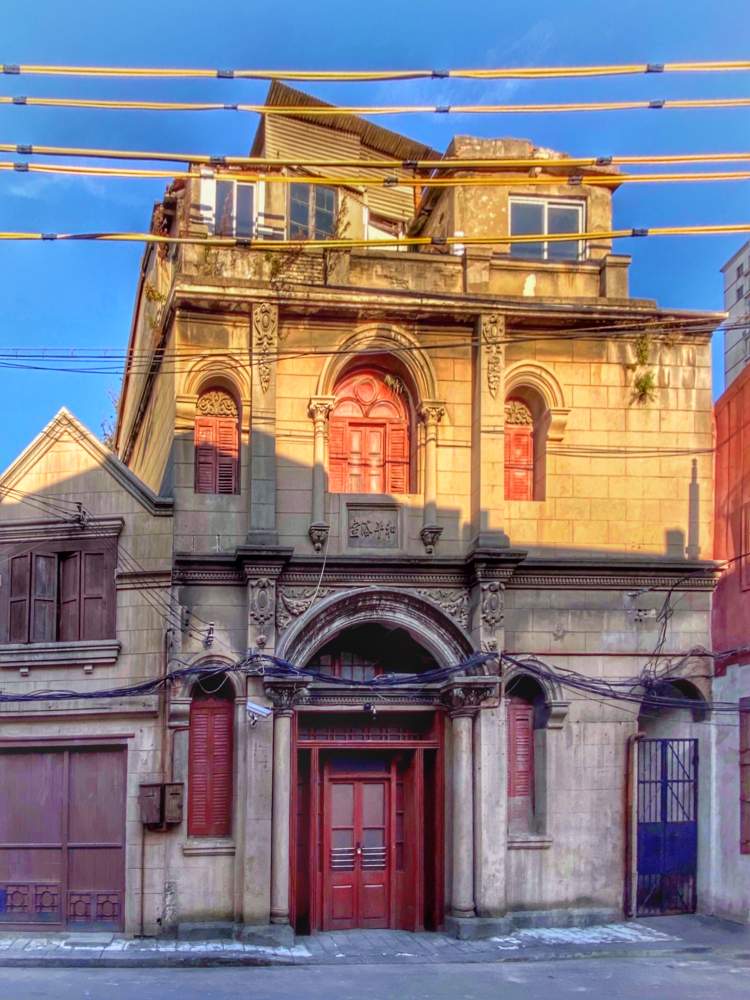 包括乔家路的梓园,汾阳路的上海沪剧院,岳阳路的中科院生科大楼等,这