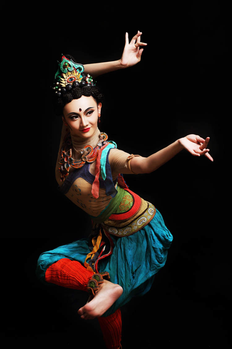 剧透如何复活一幅敦煌壁画经典舞剧莲花8月来告诉你答案