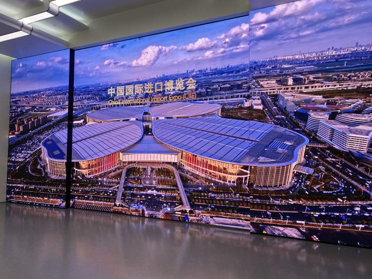 自动力假肢全新环保轮胎厄瓜多尔麒麟果中国馆升级进博会还有100天