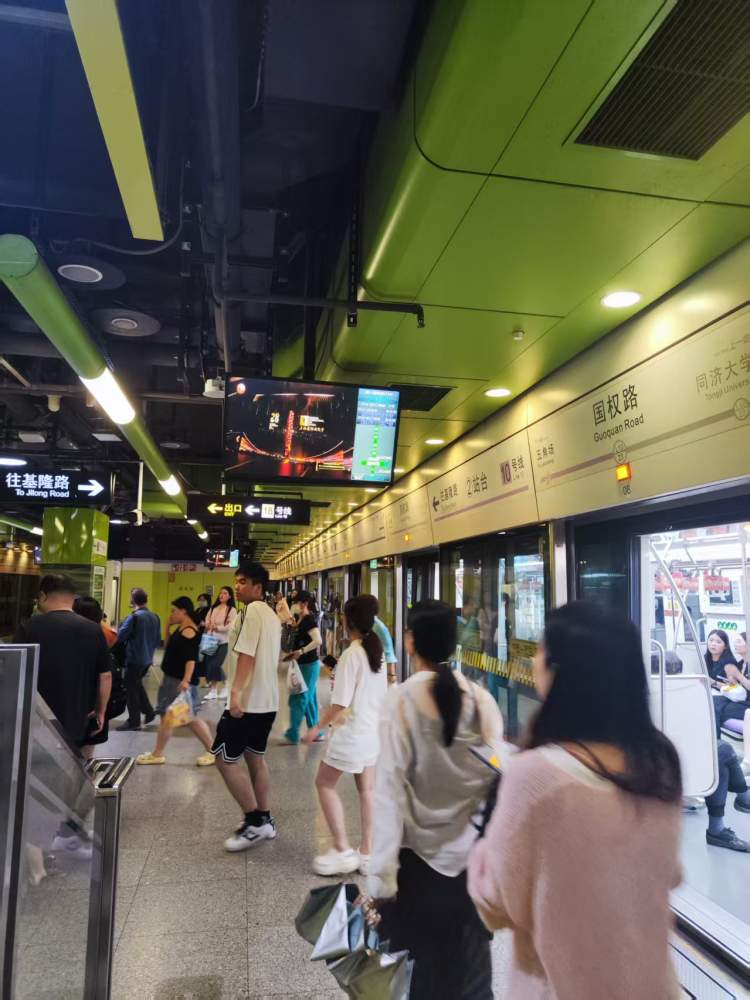 第31届上海电视节白玉兰奖将揭晓，市民通勤路上可即时见证“白玉兰绽放”_https://www.izongheng.net_江浙沪_第5张
