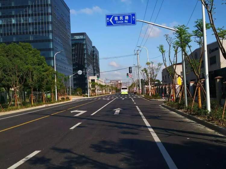 光路二期便道,金丰路,徐民路,龙联路,蟠和路;闵行区苏虹路桥,锡虹路桥