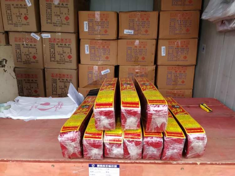 顾村镇丨鞭炮2000响300元,高升28发220元~宝山的爆竹销售点已经开售!