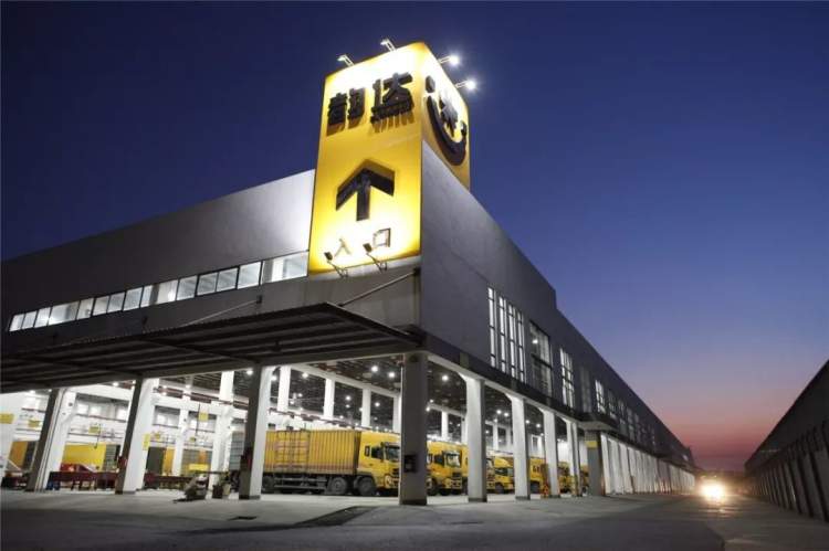 华新镇丨总部位于华新镇的韵达速递年业务量破100亿啦!