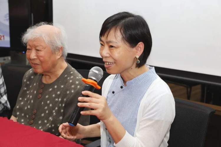 陆家嘴街道丨学习棋王爱国精神,努力推广棋牌运动