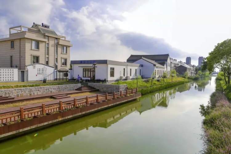 金汇镇丨走向我们的小康生活诗意白沙实现更高质量小康