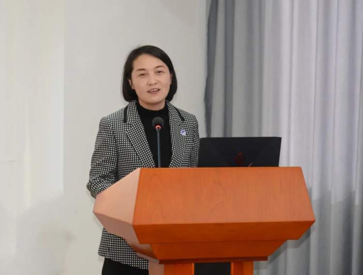 吴雪芬表示,南翔镇将一如既往支持"陆氏针灸"事业的发展,搭建好中医